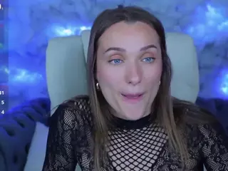 EmmySkyy's Live Sex Cam Show