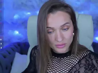 EmmySkyy's Live Sex Cam Show