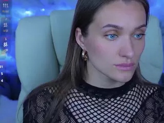 EmmySkyy's Live Sex Cam Show