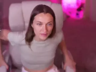 EmmySkyy's Live Sex Cam Show