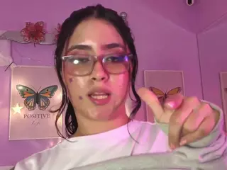 LiLLiAnderson's Live Sex Cam Show
