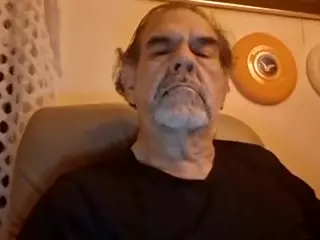 ogpjprotacall's Live Sex Cam Show