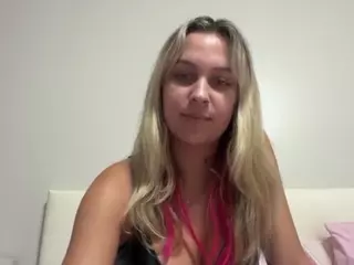 tiffstreatsxoxo's Live Sex Cam Show