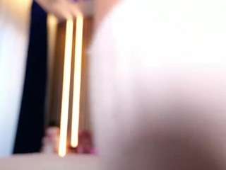 vesia Live Webcam on CamSoda