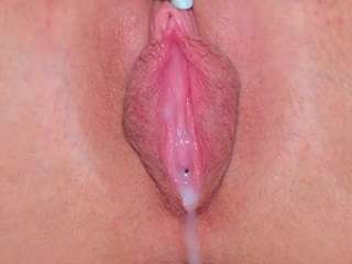 vesia's CamSoda show and profile