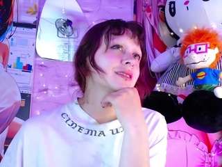 bombom06 Live Webcam on CamSoda