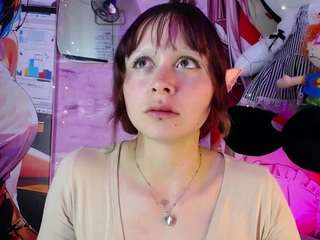 bombom06 Live Webcam on CamSoda