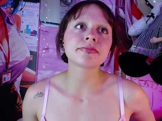 bombom06 webcam model