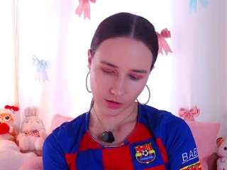 odelyncurvin's CamSoda show and profile