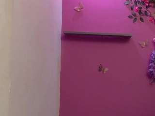 skinnybarbie022 webcam model