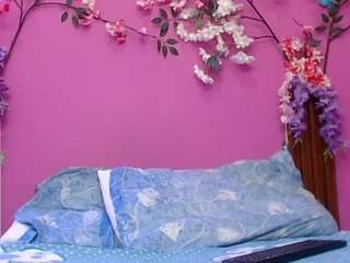 skinnybarbie022 webcam