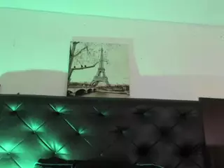 vale-stone's Live Sex Cam Show