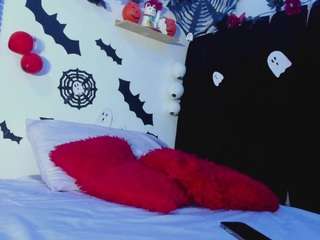 bellota924 Live Webcam on CamSoda