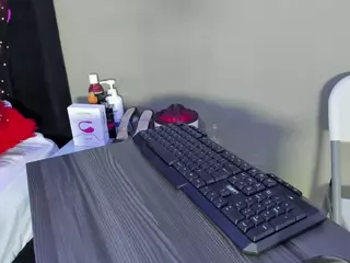 bellota924's Live Sex Cam Show