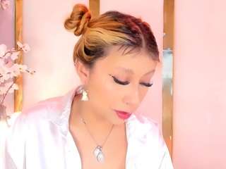 camillemilano Live Webcam on CamSoda