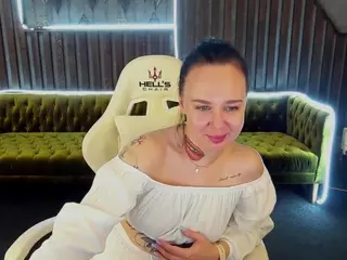 FuriosaGold's Live Sex Cam Show