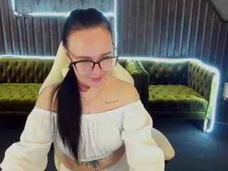 FuriosaGold's Live Sex Cam Show