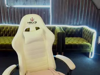 FuriosaGold's Live Sex Cam Show