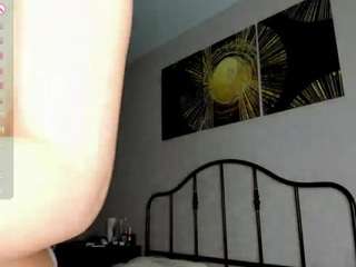 gwendolynblowe Live Webcam on CamSoda