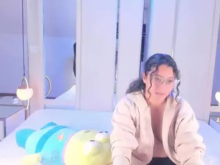 kyomiswan's Live Sex Cam Show
