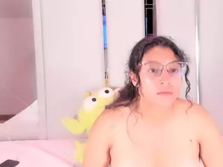 kyomiswan's Live Sex Cam Show