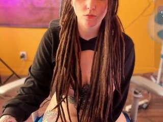maeveee