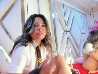 Aylaferrer's Live Sex Cam Show
