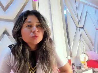 Aylaferrer's Live Sex Cam Show