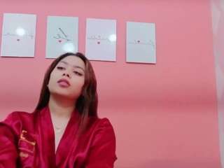 little-beillis from CamSoda is Freechat