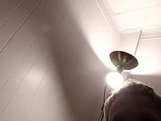 peachlicker4hrs Live Webcam on CamSoda