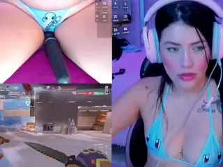 ValentinaGames's Live Sex Cam Show