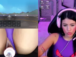 ValentinaGames's Live Sex Cam Show