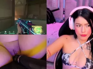 ValentinaGames's Live Sex Cam Show