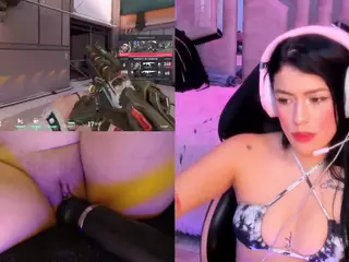 ValentinaGames's Live Sex Cam Show