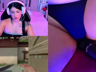 ValentinaGames's Live Sex Cam Show