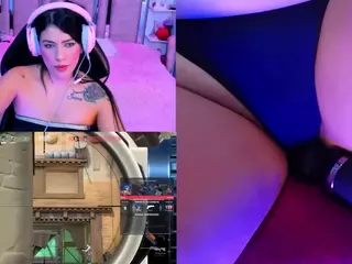 ValentinaGames's Live Sex Cam Show