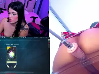 ValentinaGames's Live Sex Cam Show
