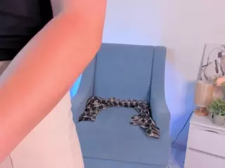 BreeEdge's Live Sex Cam Show
