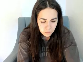 Devona with a peach's Live Sex Cam Show