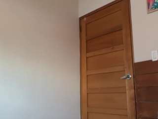 Live webcam model dommelovely on Soda Cams