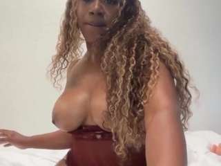 Queen Lovely