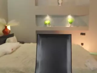 ElgaDanson's Live Sex Cam Show