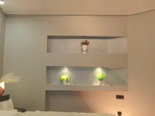 ElgaDanson's Live Sex Cam Show