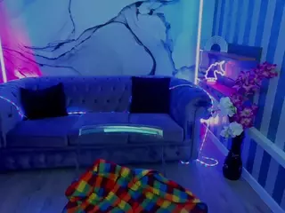 HoneyPeachPeach's Live Sex Cam Show