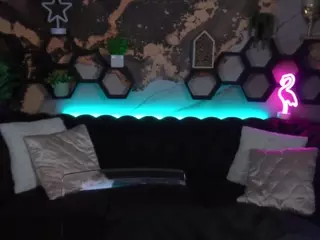 HoneyPeachPeach's Live Sex Cam Show