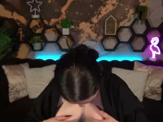HoneyPeachPeach's Live Sex Cam Show