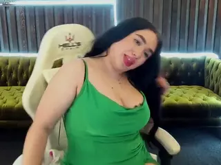 HoneyPeachPeach's Live Sex Cam Show