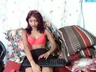 IndianMia00