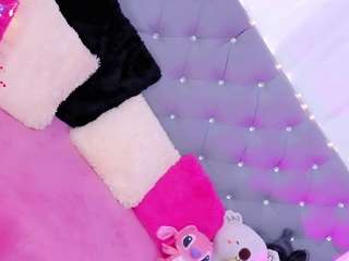 jazlyn-doll webcam