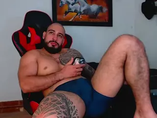 Leon18K's Live Sex Cam Show